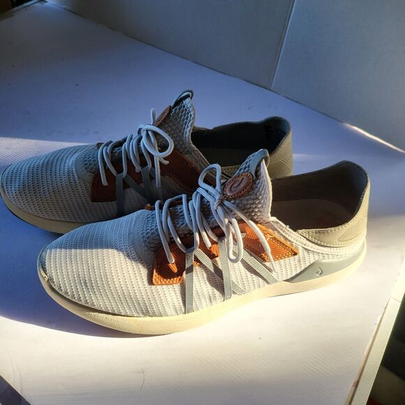 OluKai Men's Mio Li Lightweight Athletic Sneakers Mist Grey/Poi - Picture 2 of 4